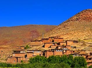 Trekking im ait bouguemez-tal marokko