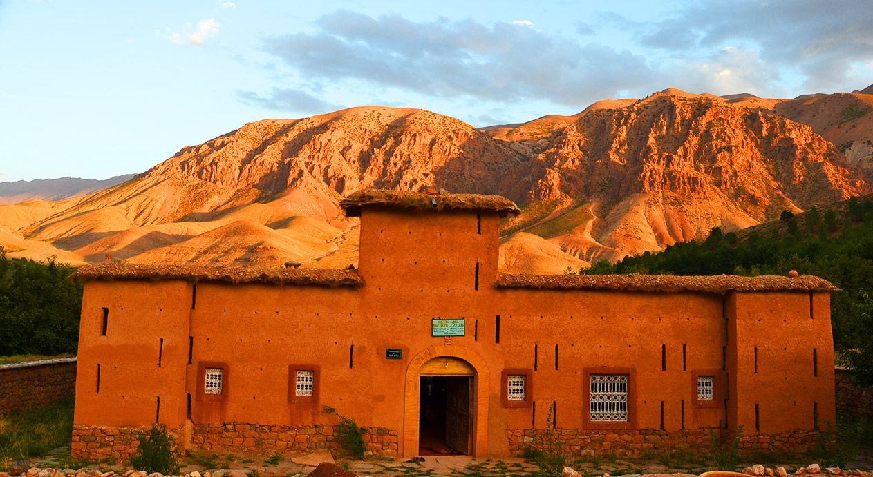 hotel valle de ait-bouguemez marruecos